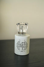 Lade das Bild in den Galerie-Viewer, AMORE DOLCE - UNISEX (Extract de Parfum)
